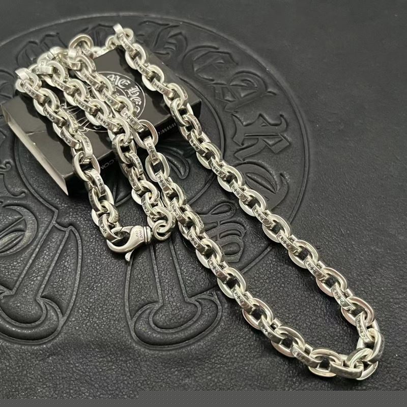 Ch**me He**ts necklaces